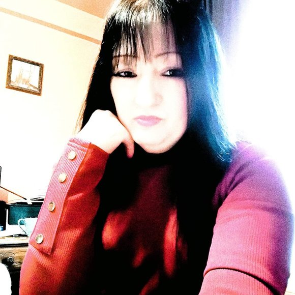 Meet your Posher, Ce ce - Picture 2 of 2